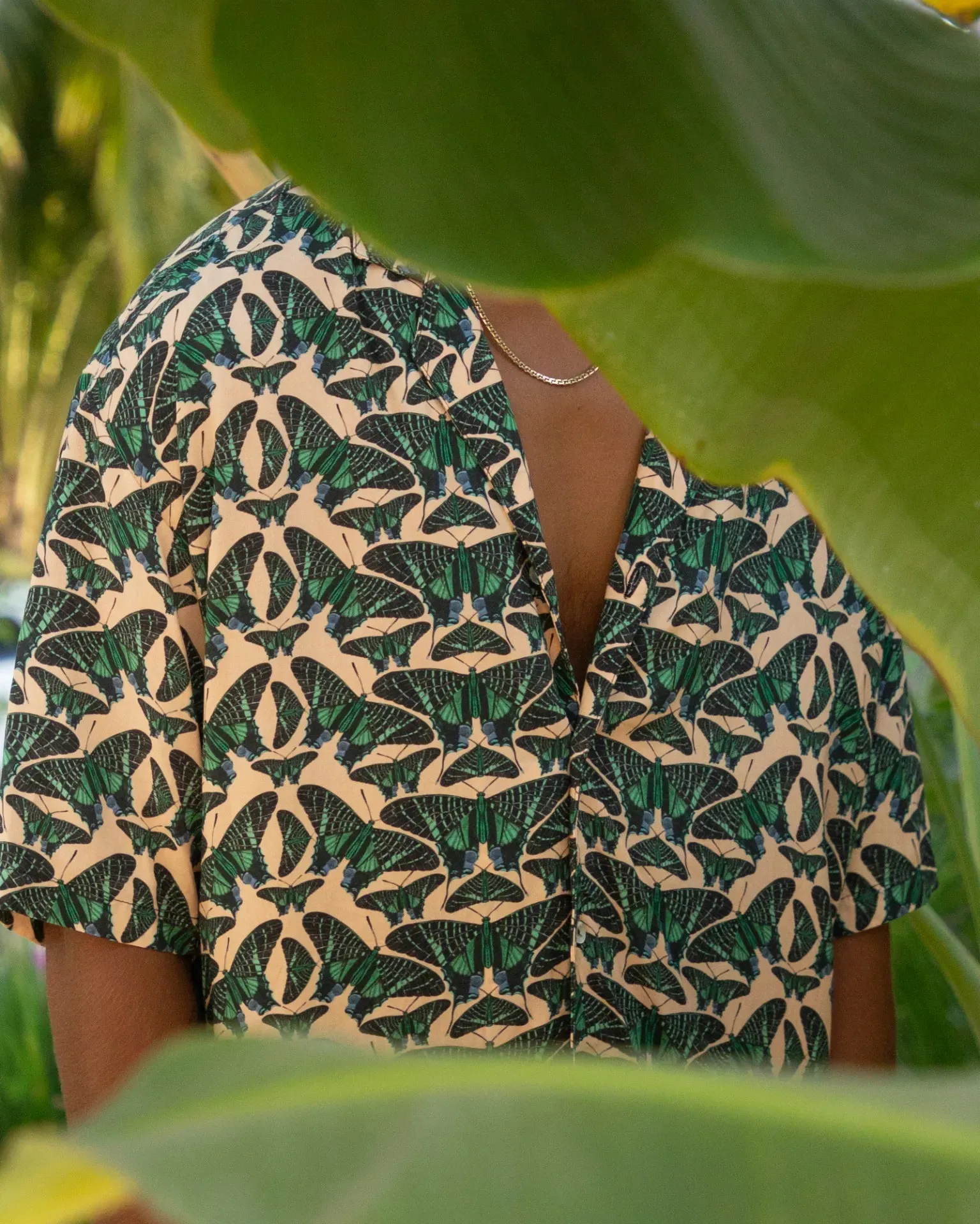 Camisa Hawaiana - Mariposas Blush