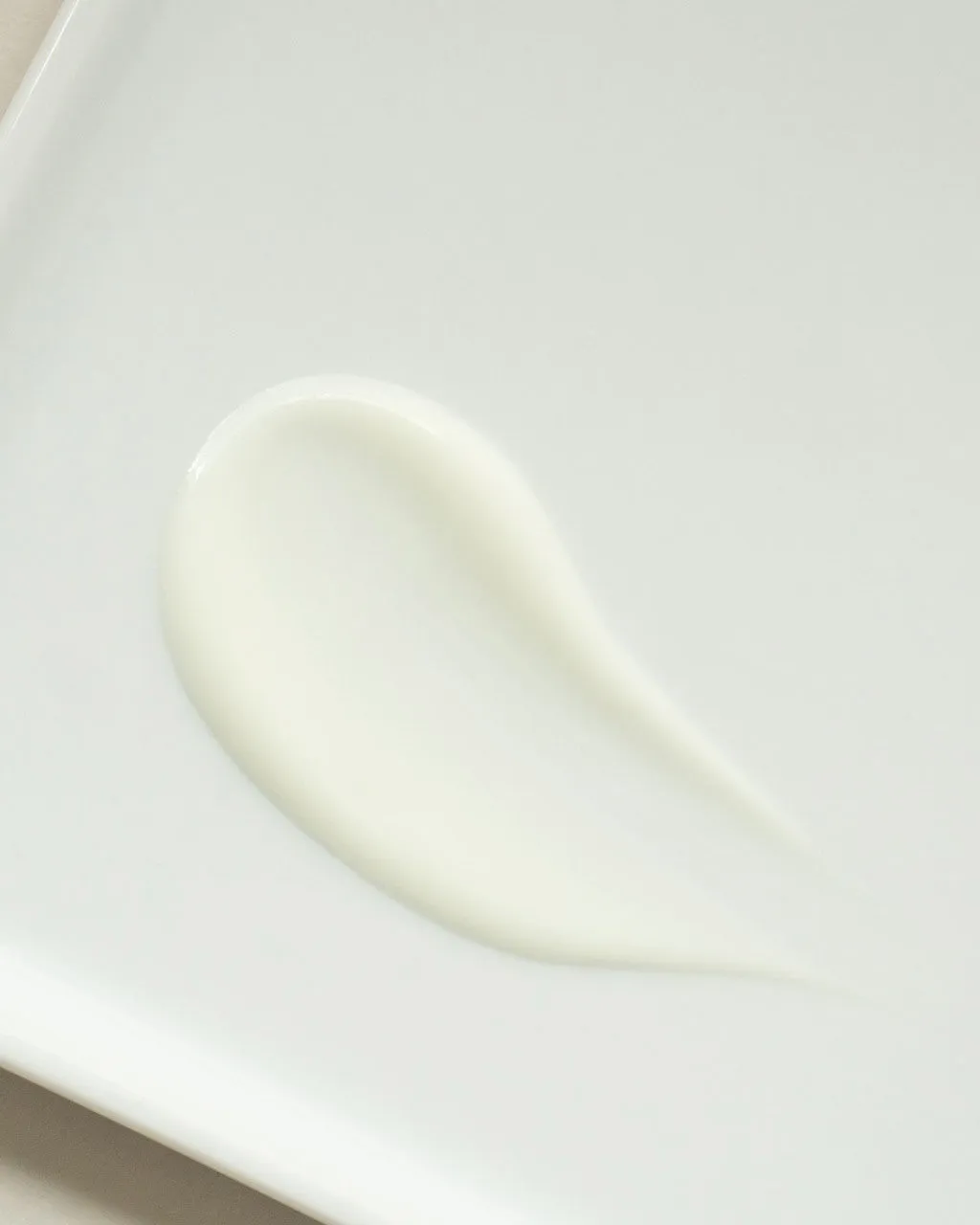 Mild Essence Sun Milk