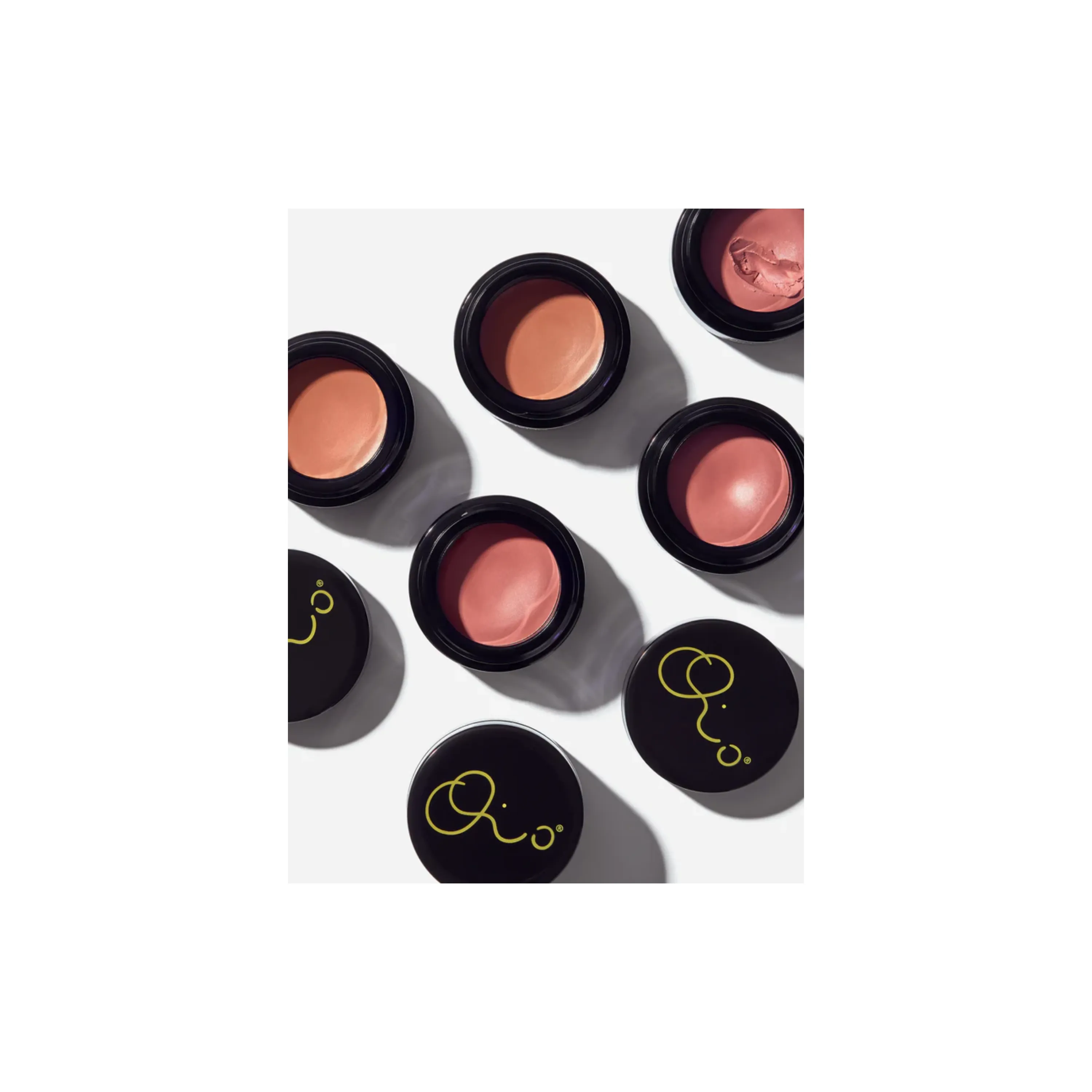 Skin Enhancing Highlighter   Melting Blush